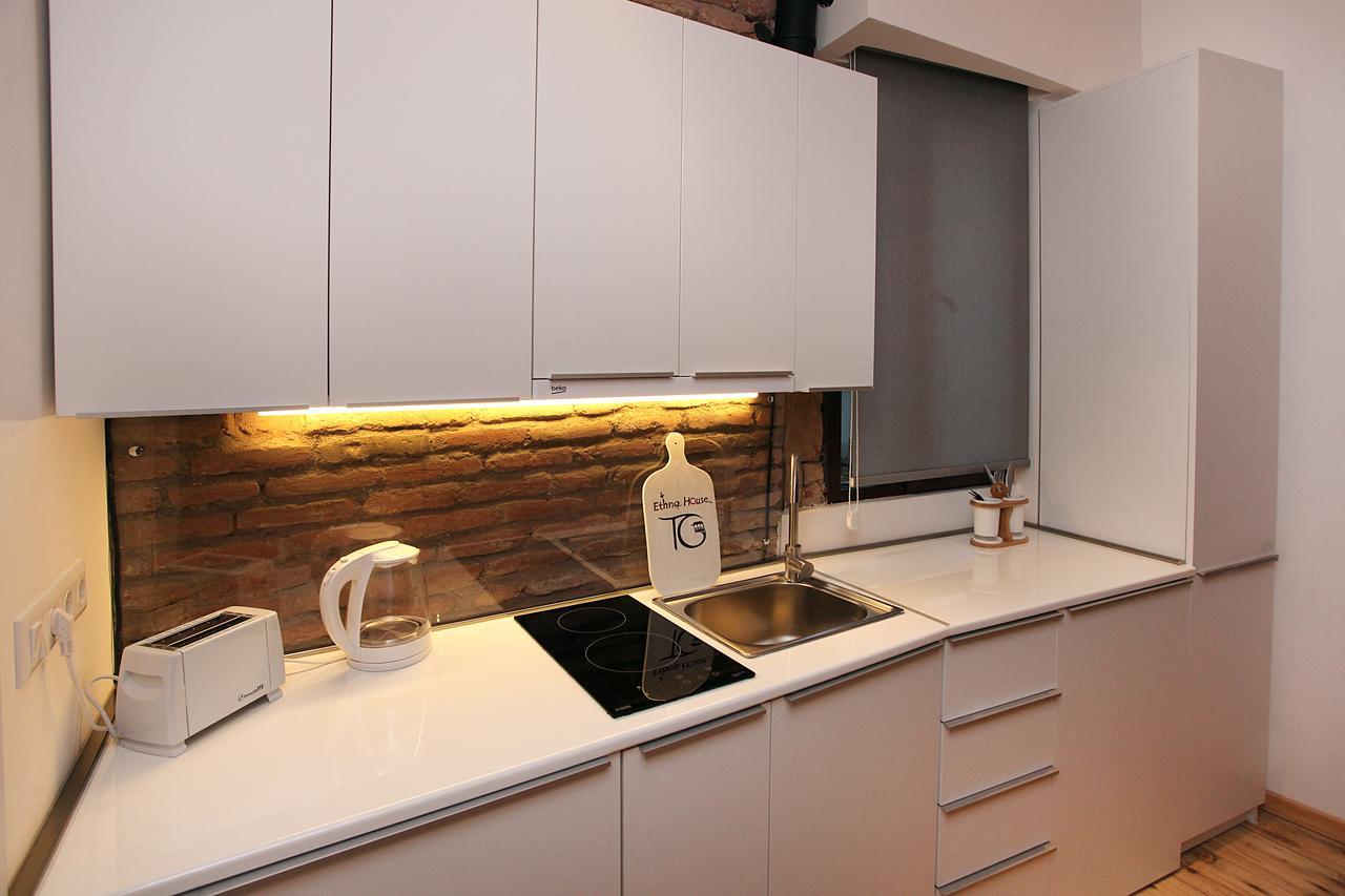 Ethno House Tg Apartment Tbilisi Bagian luar foto